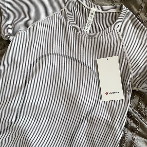 lululemon athletica Tops - Lululemon Swiftly Tech SS 2.0